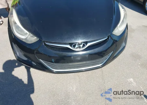 2015 Hyundai Elantra Se z USA, uszkodzony, nr VIN 5NPDH4AE4FH608241